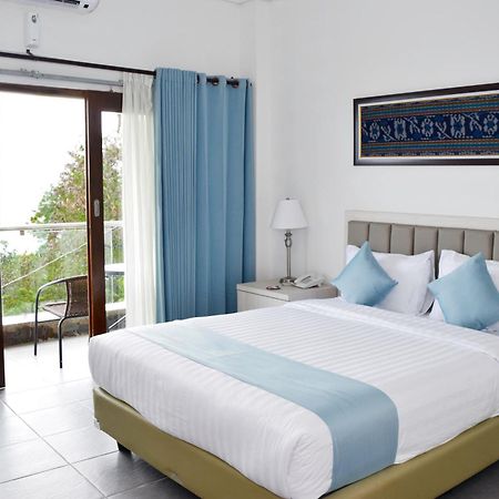 La Cecile Hotel&Cafe Komodo Labuan Bajo Eksteriør billede