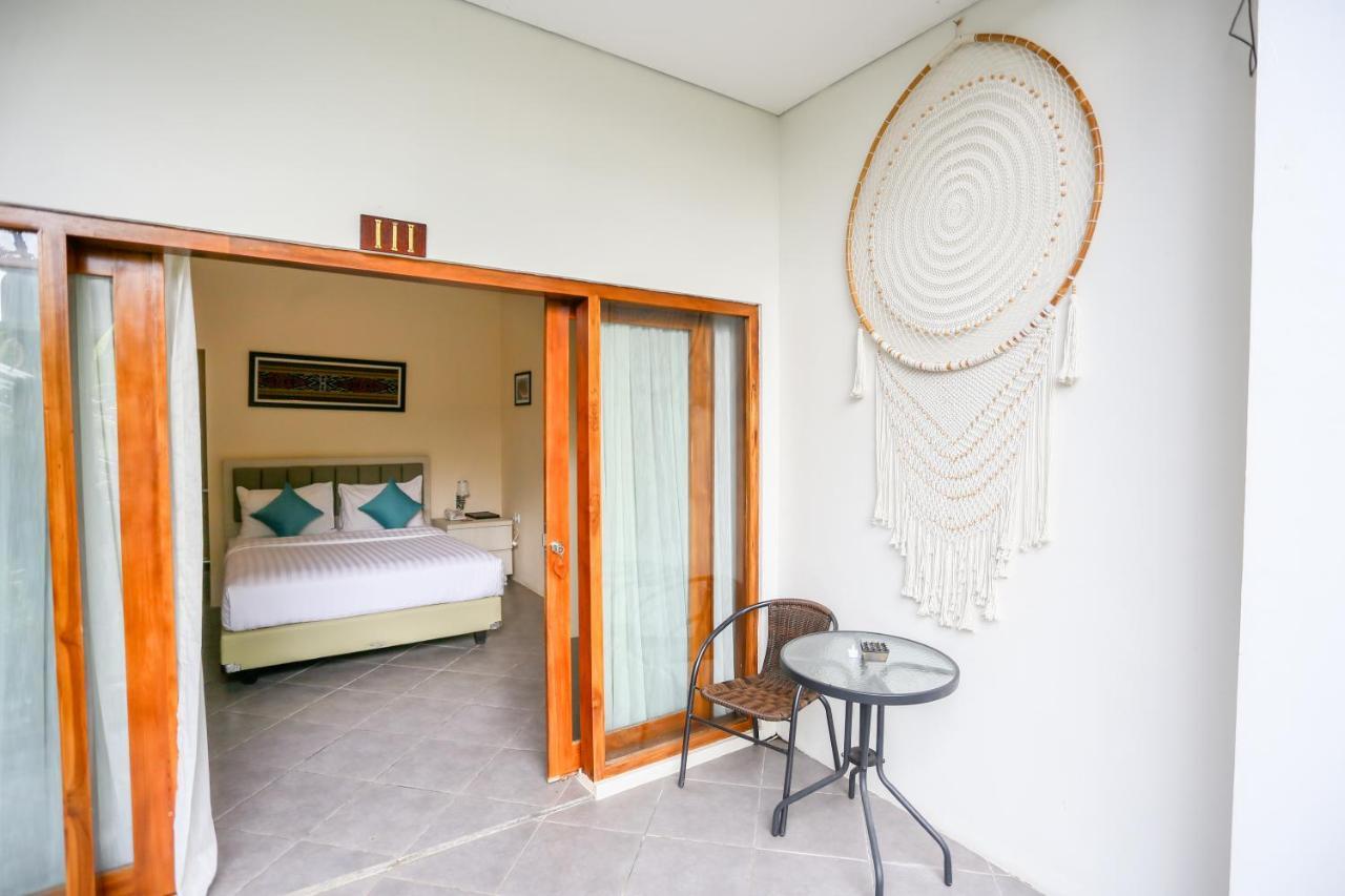 La Cecile Hotel&Cafe Komodo Labuan Bajo Eksteriør billede